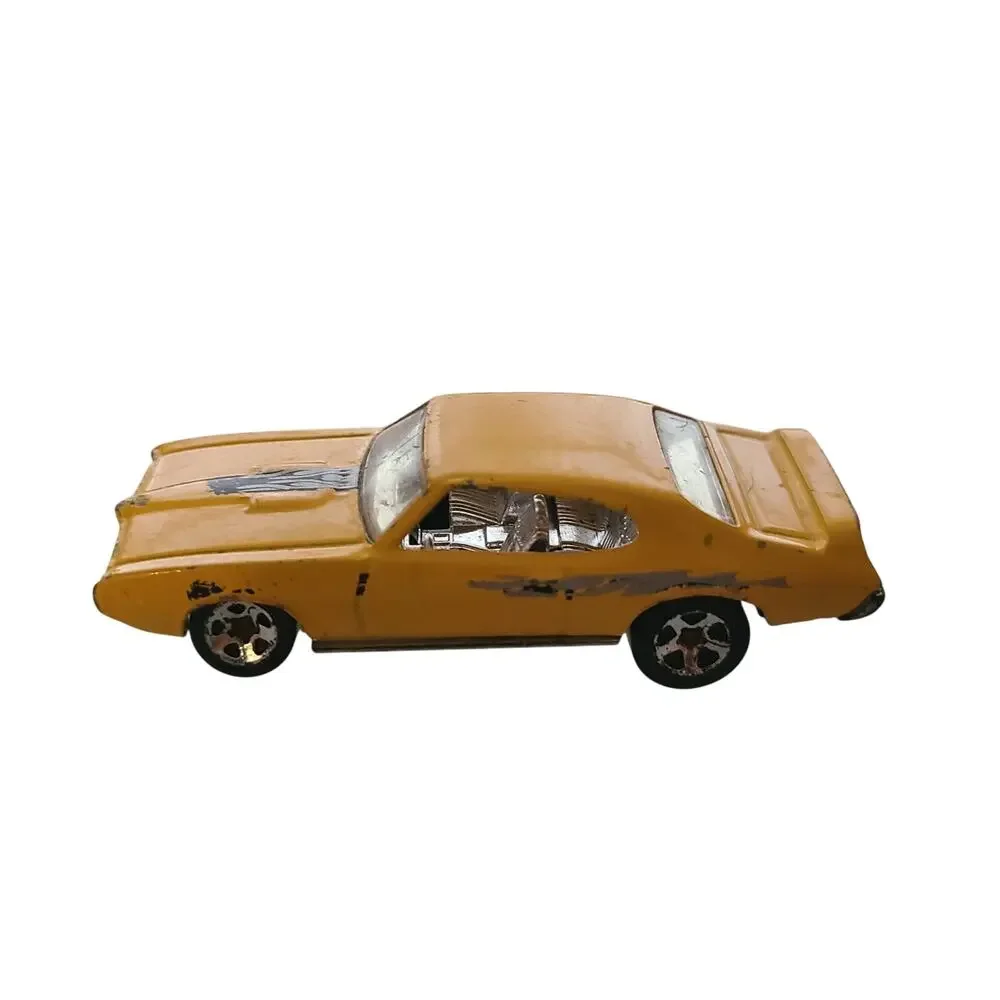 Hot Wheels 2006 Motown Metal 5/5 090 1969 '69 Pontiac GTO YELLOW 5SP